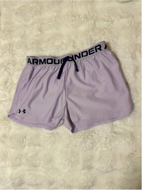 Girls Under Armour Lavender Gray Athletic Shorts XL